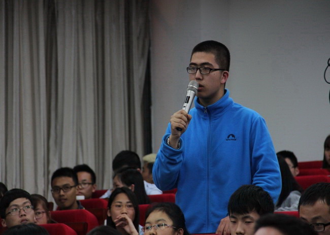 2、同学提问（1）