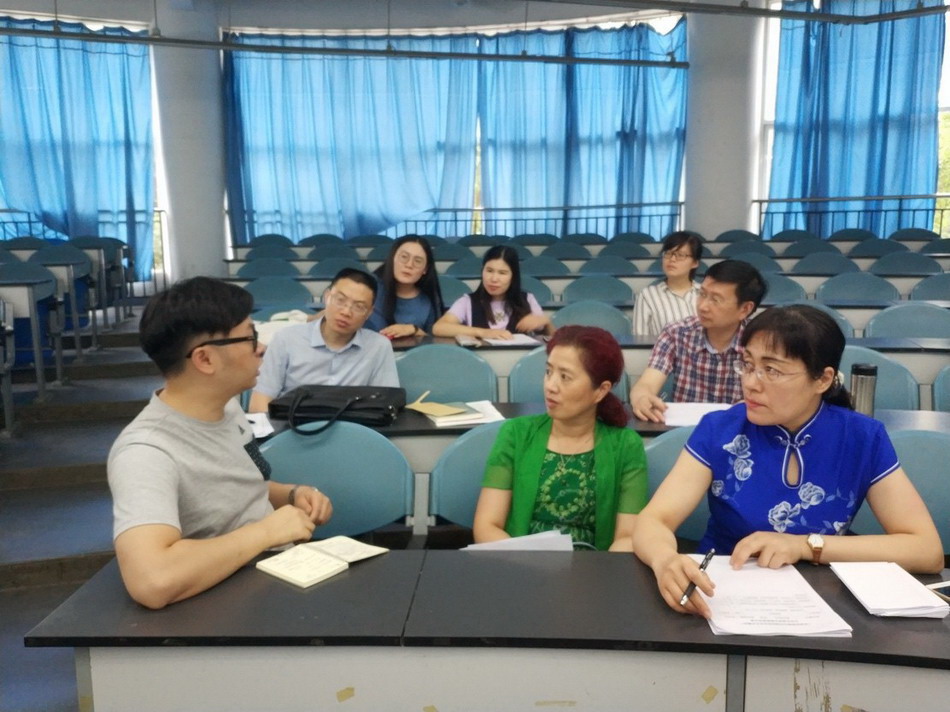 1528337387126096.jpg “概论”课教研室召开2018春季学期第三次教研会.jpg