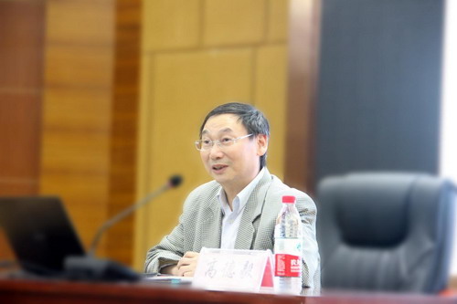 1主讲嘉宾近照