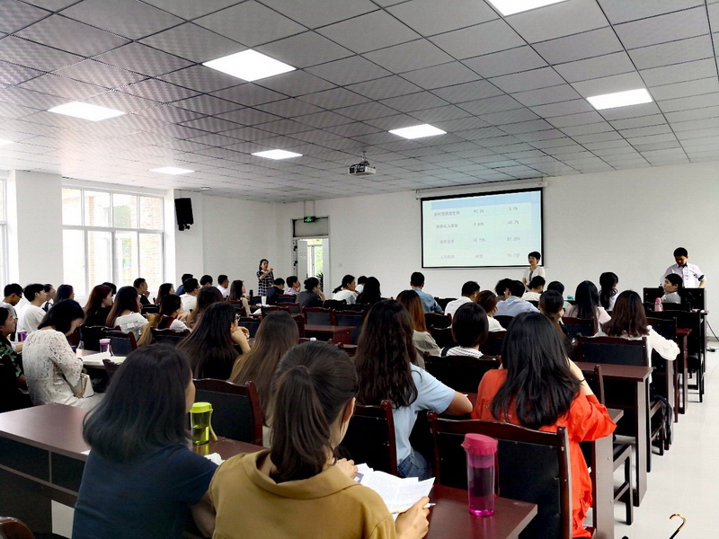 “精彩一课”教学展示活动.jpg