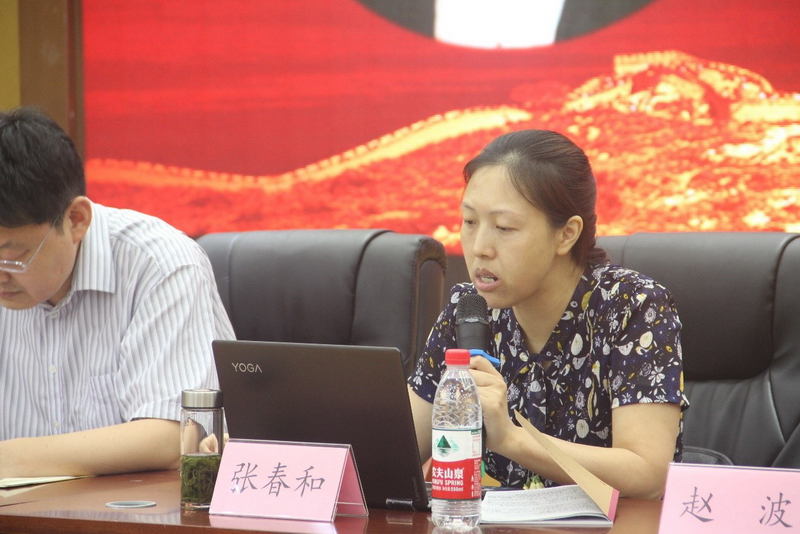 07马克思主义学院院长张春和教授做总结发言.jpg